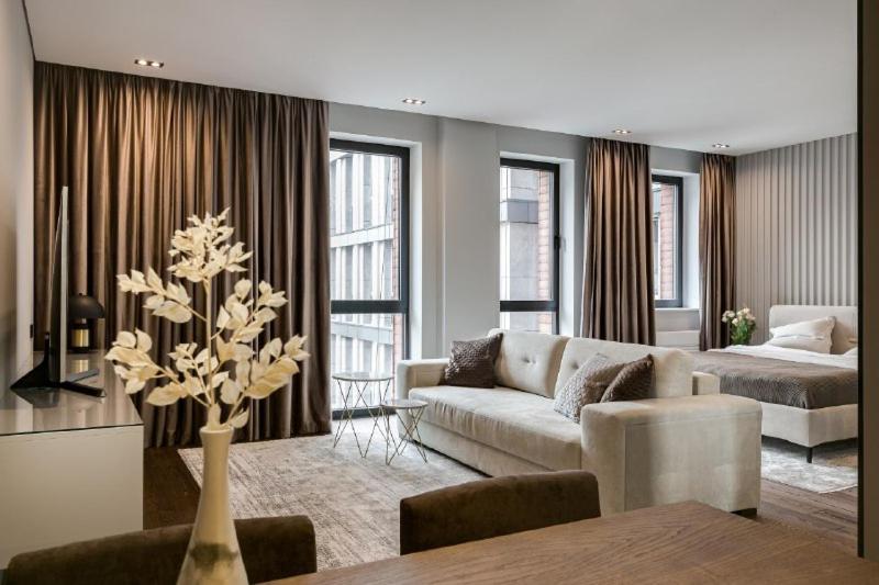 Classy Studio In Chicago, A Luxurious Condo Киев Екстериор снимка